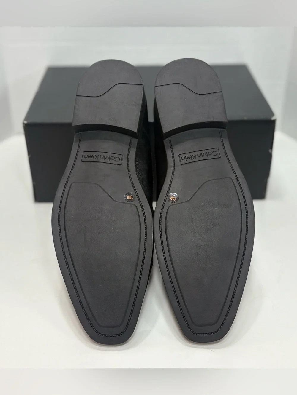 Size 10 Men Calvin Klein Men’s Drew Almond Toe Black Dress Shoes CMDREW NEW